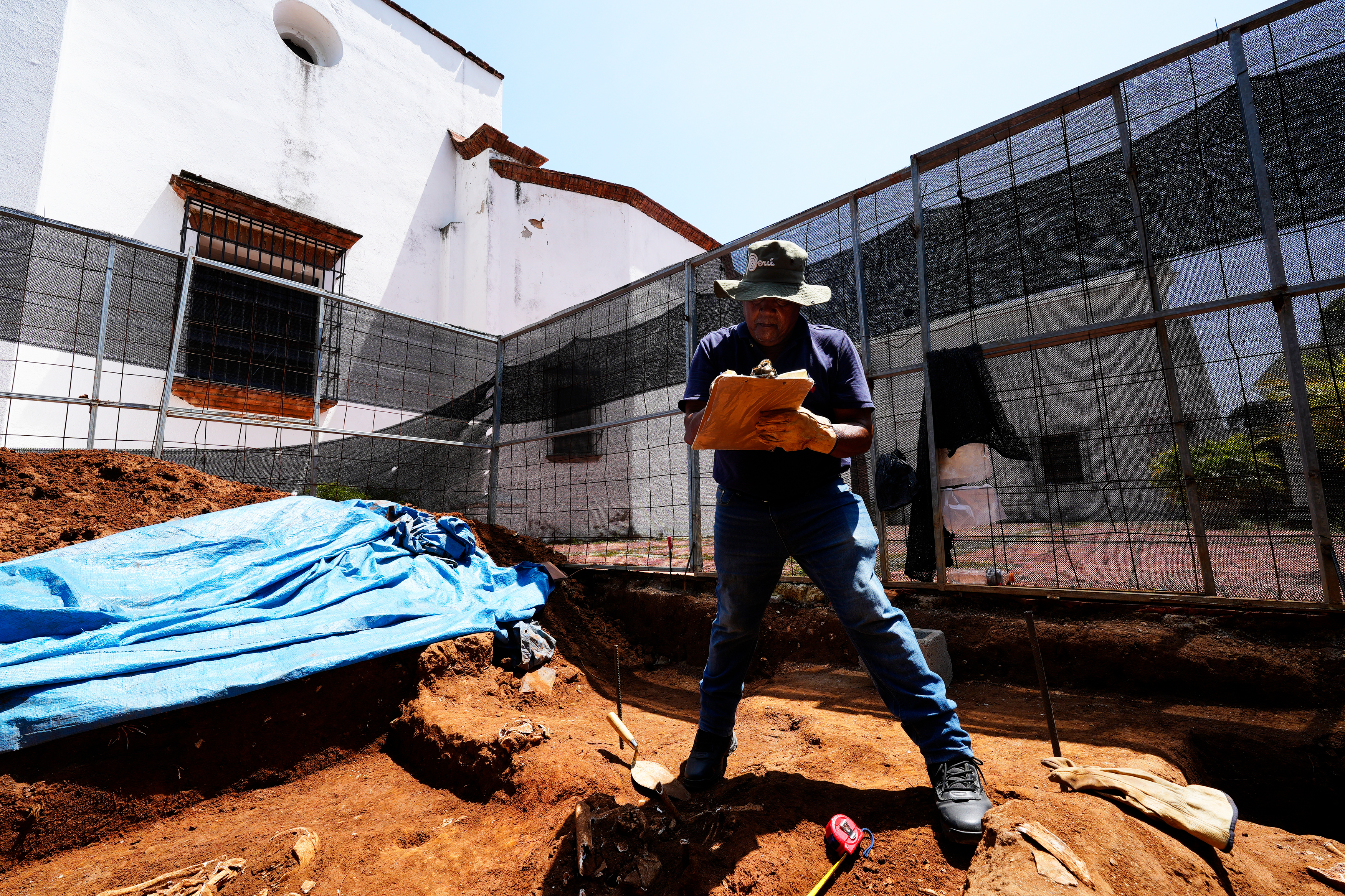  Informan resultados de sondeo arqueológico en Iglesia Nuestra Señora del Carmen en Ciudad Colonial   